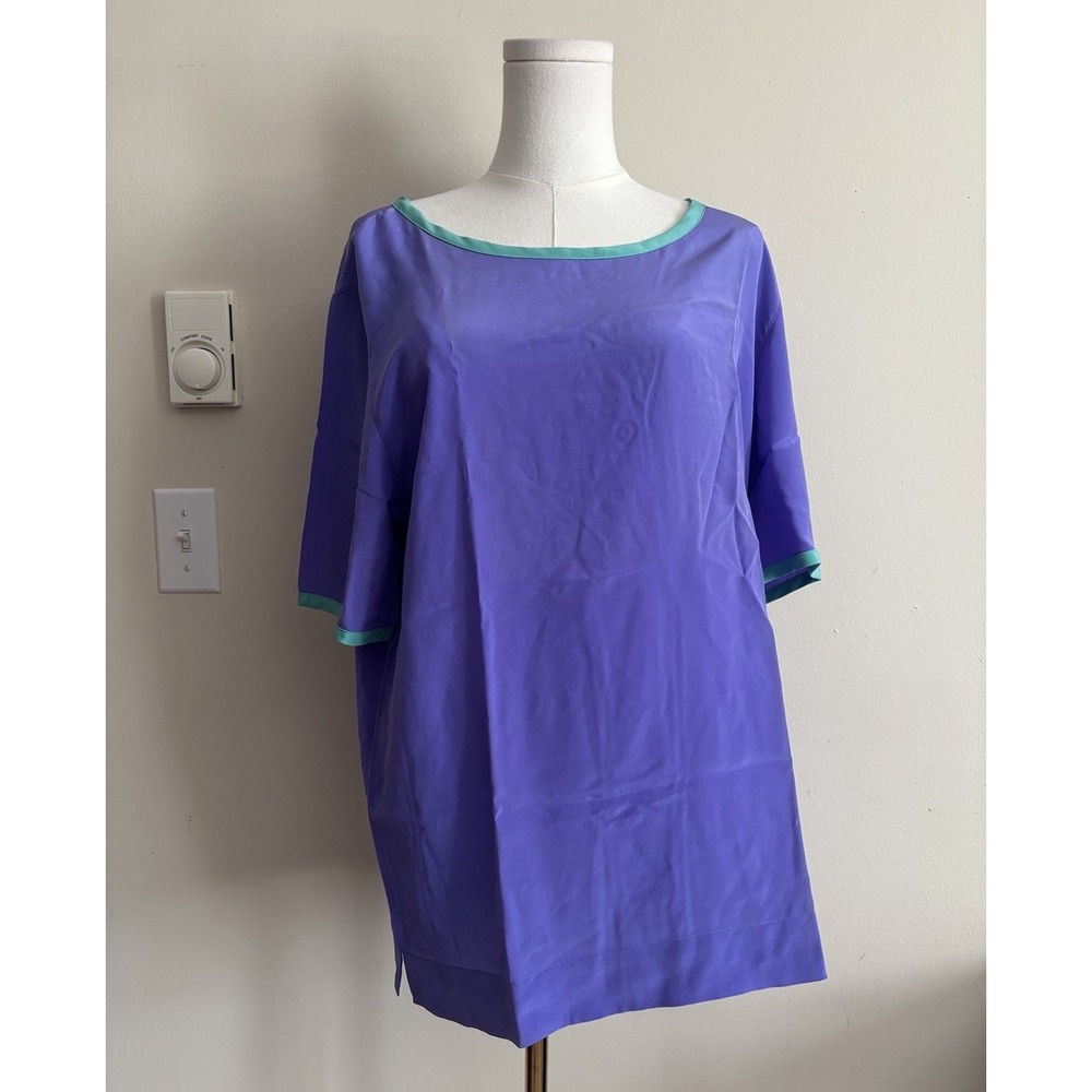 Diane von Furstenberg Top Womens Med Oversized Shirt Purple Blue Trim SILK Vtg